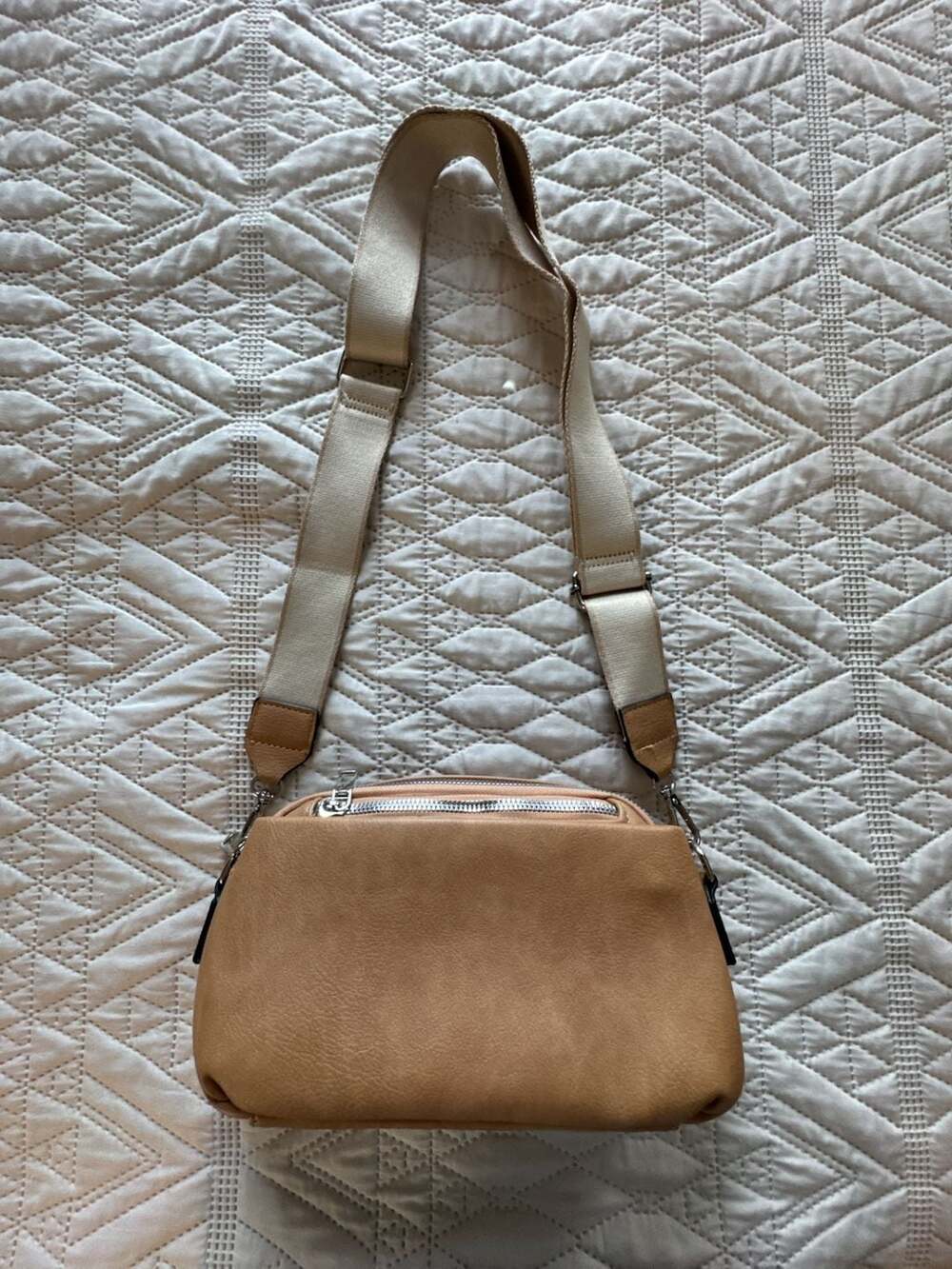 Women's Barrel Crossbody Bag - Brown